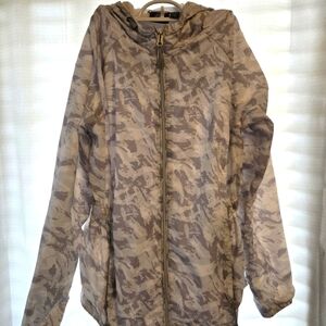 New Balance White Grey Camo Mesh Wind Rain Jacket Medium